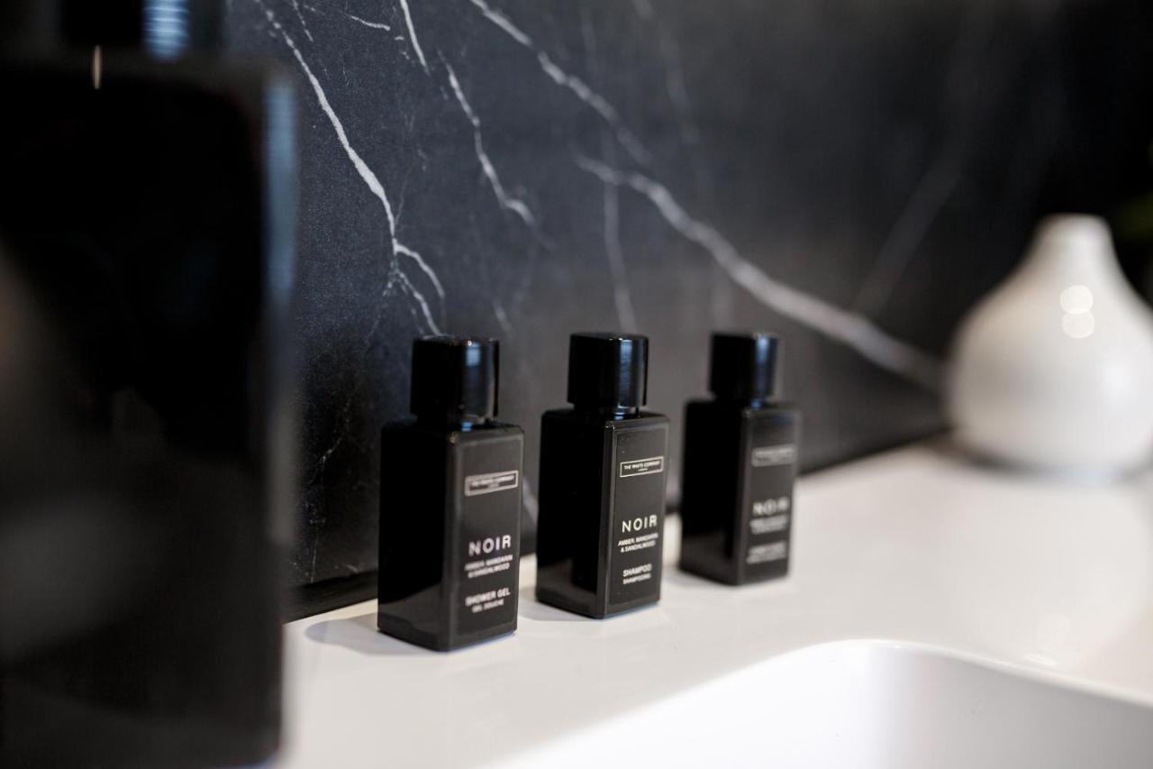The Salisbury - Luxury By In